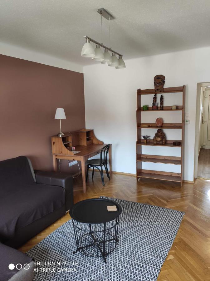 Alex Apartman 쇼프론 외부 사진
