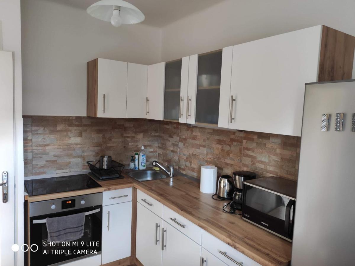 Alex Apartman 쇼프론 외부 사진