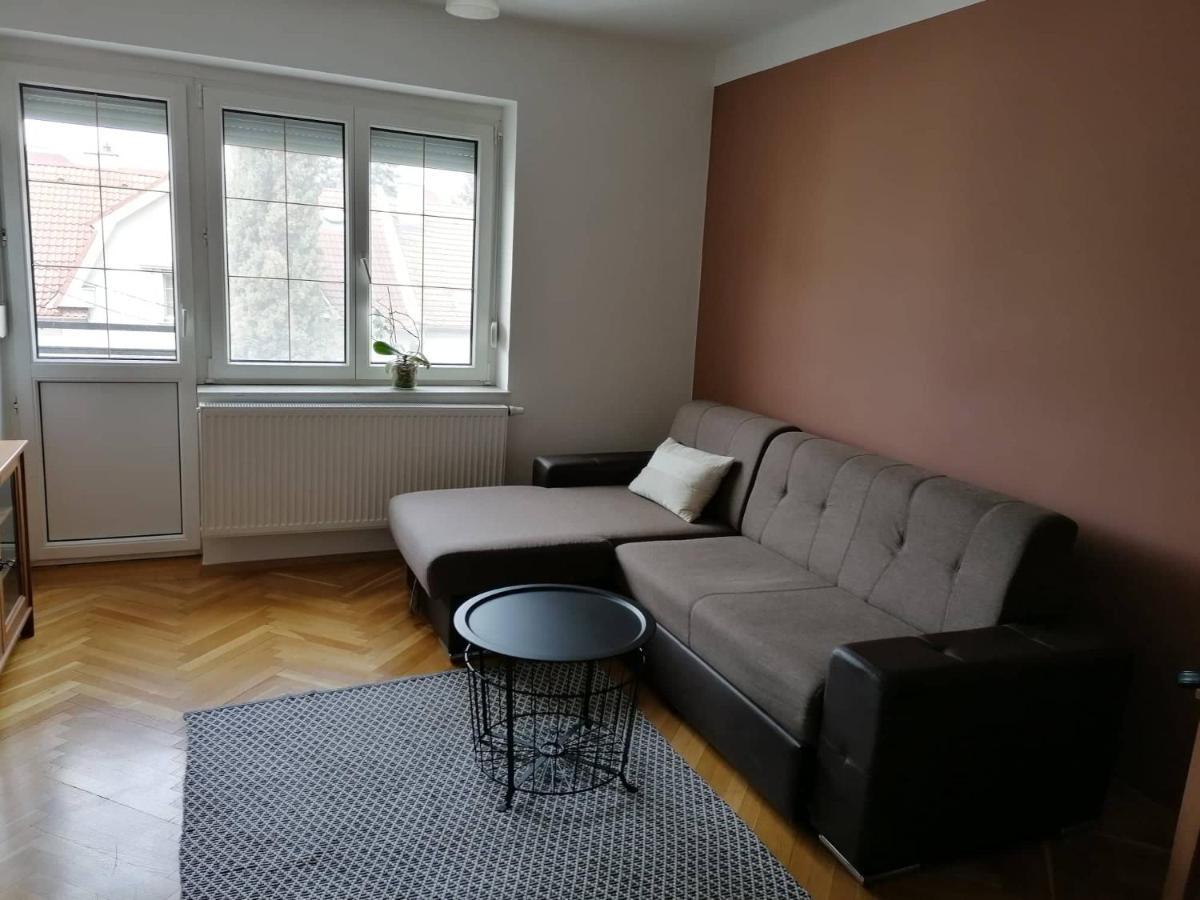 Alex Apartman 쇼프론 외부 사진